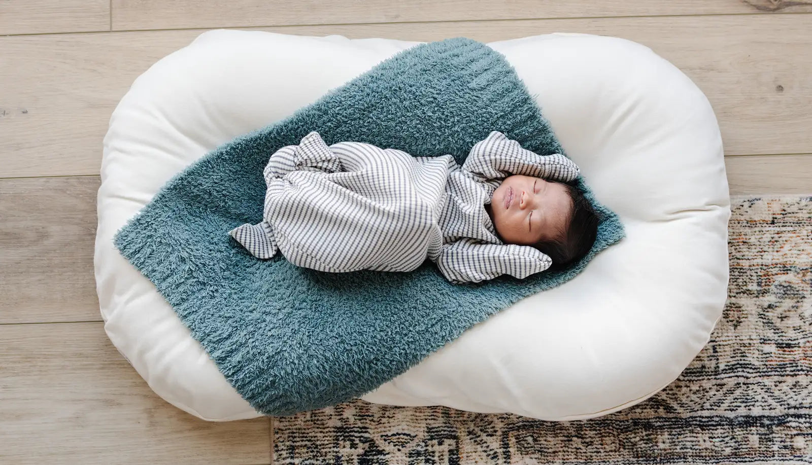 From Today’s Swaddles to Tomorrow’s Snuggles: How to Choose the Best Blankets for Baby that Last