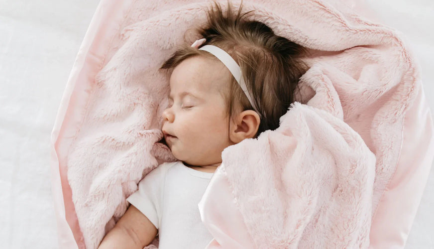 Hug-Worthy Comfort: The Best Super Soft Baby Blankets for Newborns