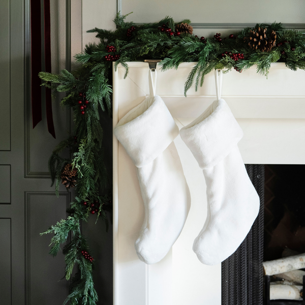 GRAND FAUX FUR STOCKINGS