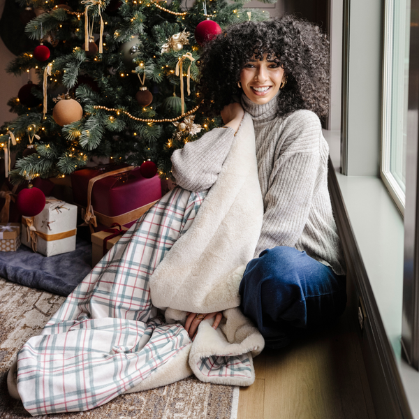 HOLIDAY MINKY/FAUX FUR XL BLANKETS