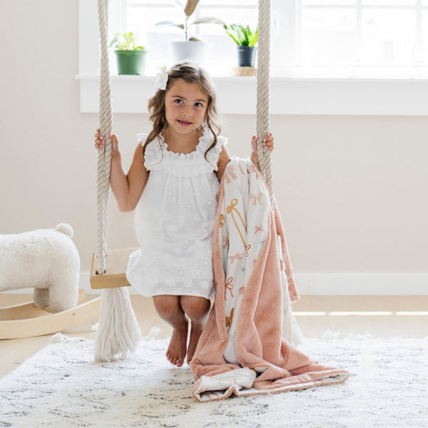 MINKY/LUSH TODDLER BLANKETS - Saranoni