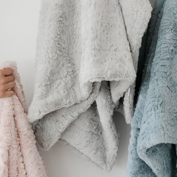 Blush pink, grey, and heather blue DREAM MINI BLANKETS - Saranoni