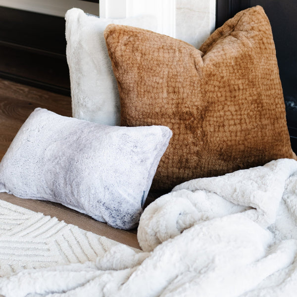 Saranoni Grand Pillow Cover Paired with Saranoni Blanket - Showcasing the perfect duo for ultimate comfort.