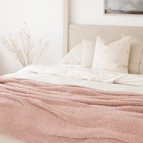 Details of super soft, stretchy, cozy, lightweight Light Pink Cameo RIBBED BAMBONI KING BLANKETS - Saranoni